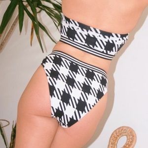 Solid & Striped high cut bikini bottom NWT sz s& m